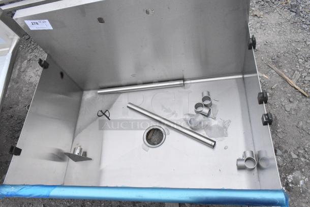 BRAND NEW SCRATCH AND DENT! Stainless Steel Single Bay Sink. No Legs. - Image 3 of 3