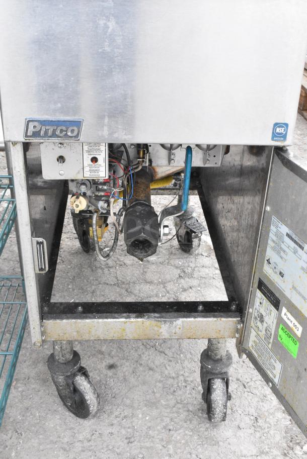 2021 Pitco Frialator SG14 Stainless Steel Commercial Floor Style Natural Gas Powered Deep Fat Fryer on Commercial Casters. 110,000 BTU. - Image 5 of 6