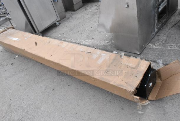 BRAND NEW SCRATCH AND DENT! Berner Air Curtains 803SLC2096BK  Sanitation Certified Low Profile 7 SLC07-2096AA-BK 96" Black Ambient Air Curtain - Image 2 of 3