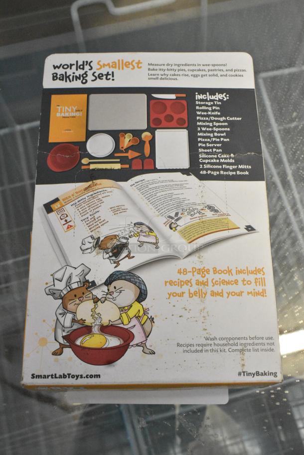 BRAND NEW Tiny Baking Set. - Image 4 of 5