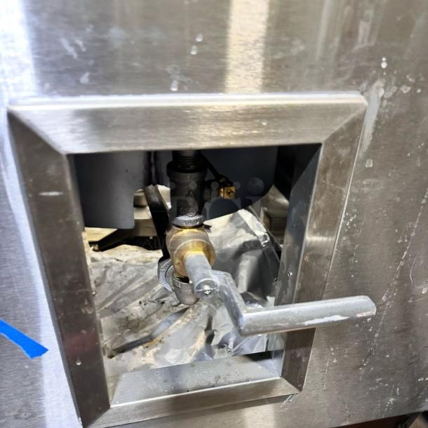 Excellent Condition Westar Restaurant Equipment Wok Range – Tested & Working! - Image 10 of 11