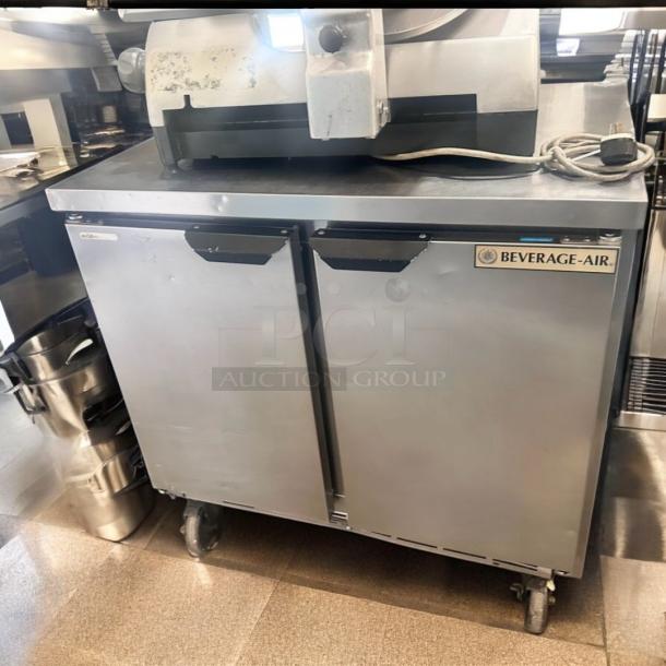 Excellent Condition Beverage-Air WTF36AHC Freezer – 115V – Tested & Working! - Image 6 of 10