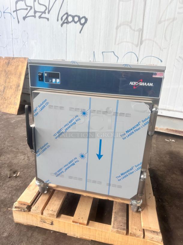 Brand New Alto-Shaam 750-S Holding Cabinet – 120V – Sealed in Box! - Image 1 of 5
