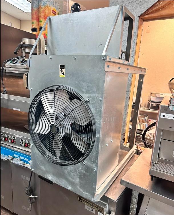 Excellent Condition Commercial Exhaust Fan – Tested & Working! - Image 2 of 2