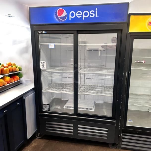 Excellent Condition QBD CD45-HC Glass Door Refrigerator – 115V – Tested & Working! - Image 2 of 7