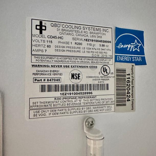 Excellent Condition QBD CD45-HC Glass Door Refrigerator – 115V – Tested & Working! - Image 7 of 7
