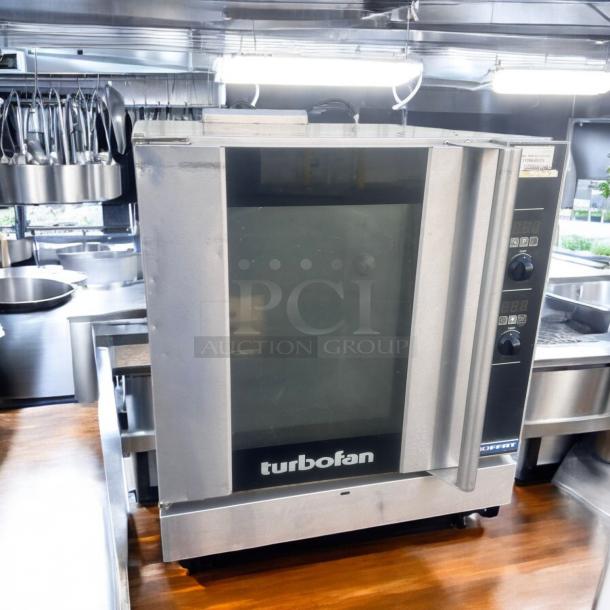 Excellent Condition Moffat Turbofan G32D5 Convection Oven – Gas – Tested & Working! - Image 2 of 8