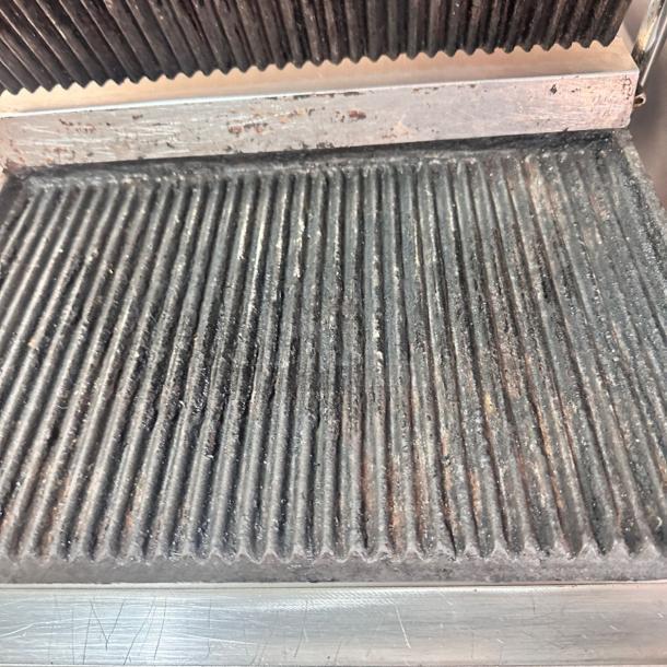 Used Heavy-Duty Commercial Panini Press Grill – Tested & Working! - Image 8 of 9