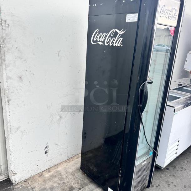 Frigoglass Retro Coca-Cola Refrigerator – 115V Like New Condition! - Image 6 of 9