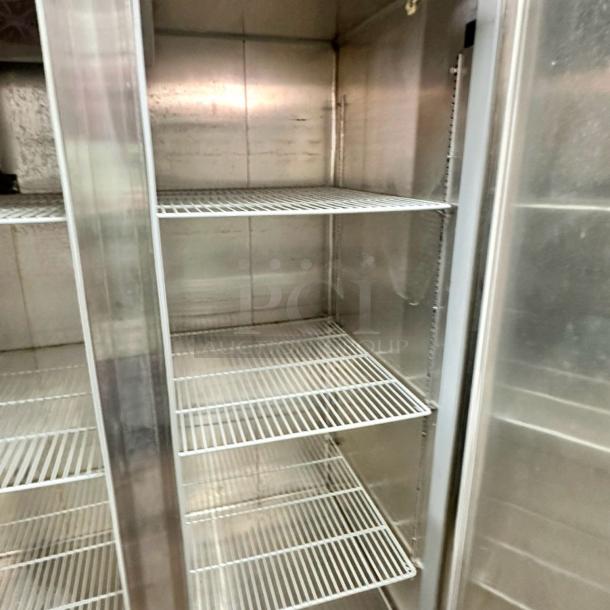 Excellent Condition Manitowoc Three-Door Commercial Refrigerator – Tested & Working! - Image 4 of 5