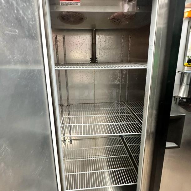 Excellent Condition Manitowoc Three-Door Commercial Refrigerator – Tested & Working! - Image 5 of 5