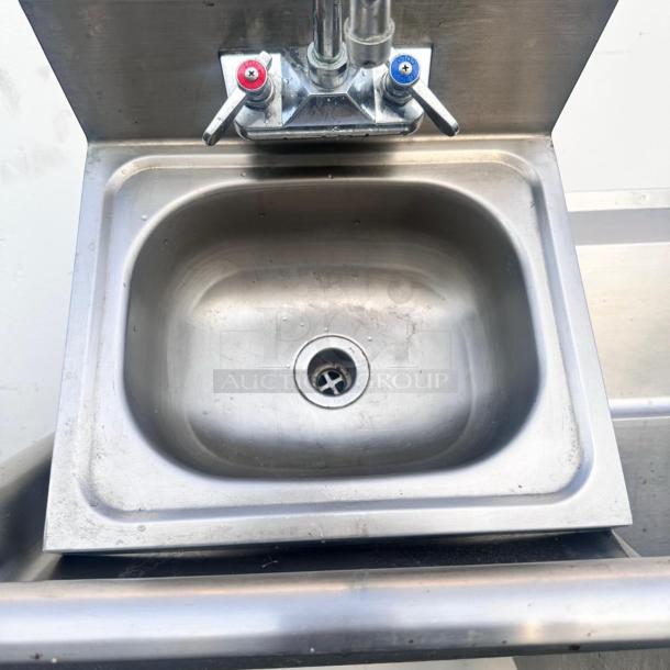 Excellent Condition Stainless Steel Hand Sink – Fully Tested & Working! - Image 2 of 5