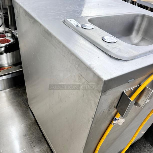 Excellent Condition John Boos PB-DISINK101405 Portable Hand Sink Cabinet – NSF Certified – Tested & Working! - Image 10 of 11