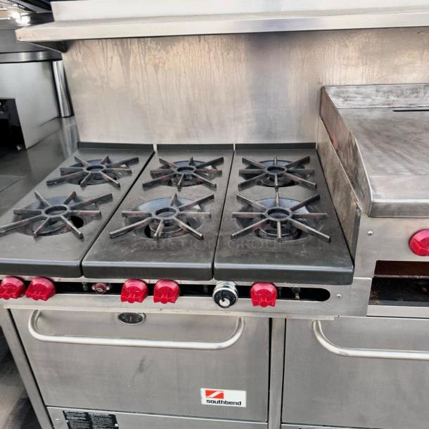 Refurbished  Southbend Commercial Gas Range with Griddle & Oven – Fully Tested & Working! - Image 2 of 8
