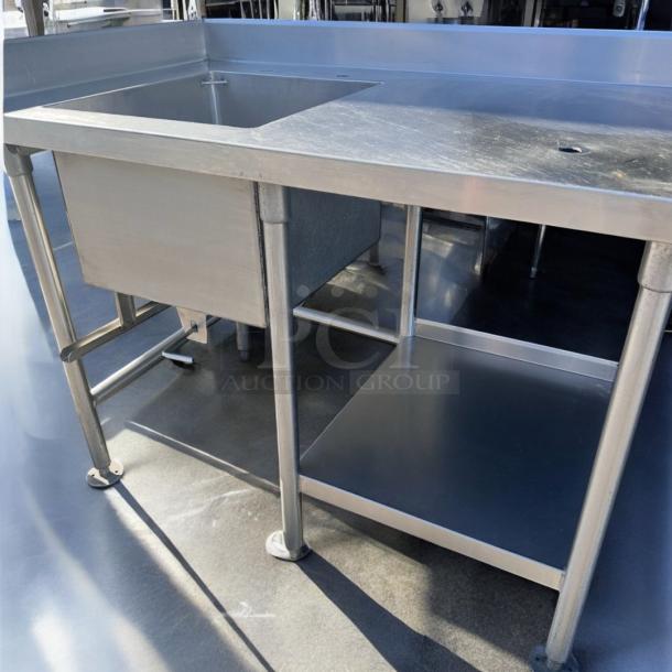 Very Good Stainless Steel Commercial Sink Table with Backsplash - Image 1 of 11