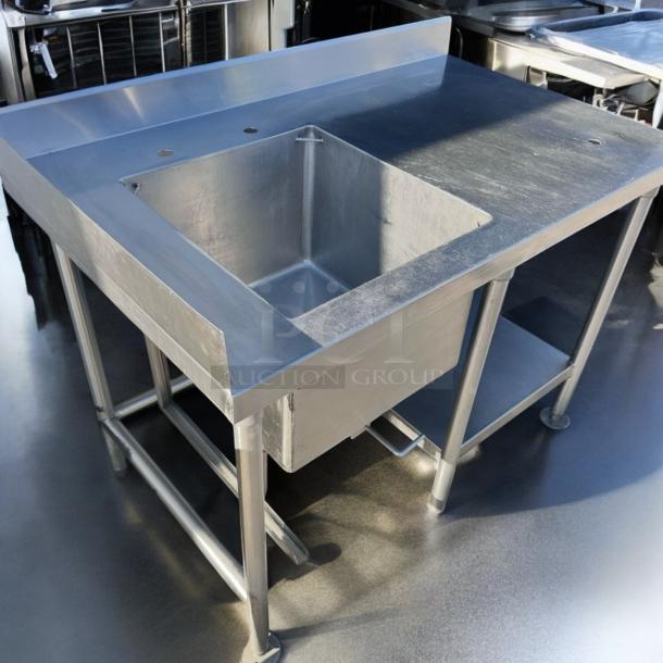 Very Good Stainless Steel Commercial Sink Table with Backsplash - Image 2 of 11