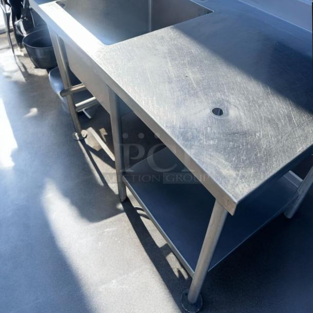 Very Good Stainless Steel Commercial Sink Table with Backsplash - Image 3 of 11