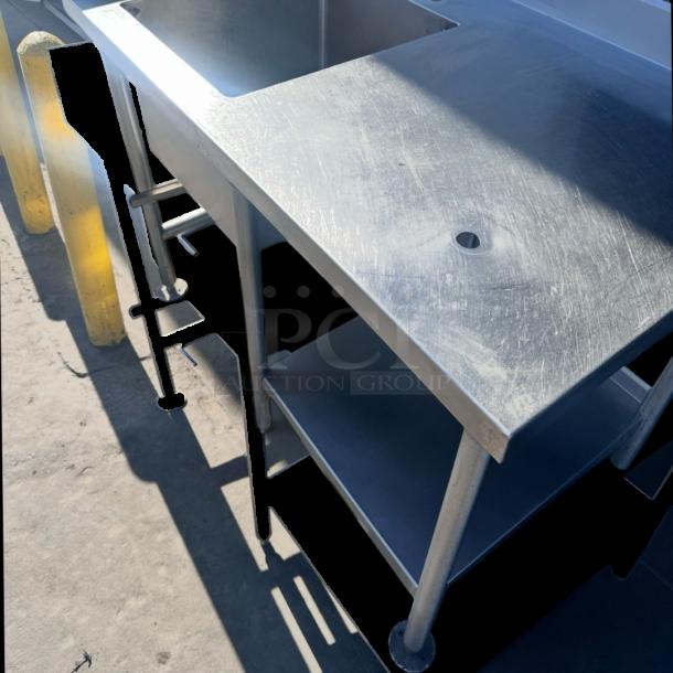 Very Good Stainless Steel Commercial Sink Table with Backsplash - Image 4 of 11