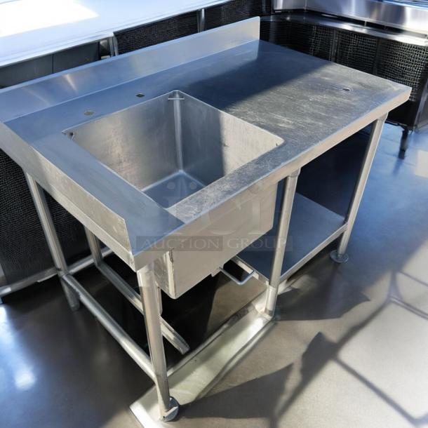 Very Good Stainless Steel Commercial Sink Table with Backsplash - Image 7 of 11