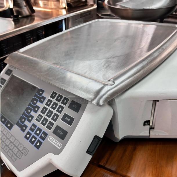 Excellent Condition Hobart Quantum HT Scale with Printer – 120V – Tested & Working! - Image 5 of 14