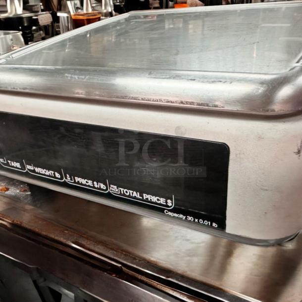 Excellent Condition Hobart Quantum HT Scale with Printer – 120V – Tested & Working! - Image 10 of 14