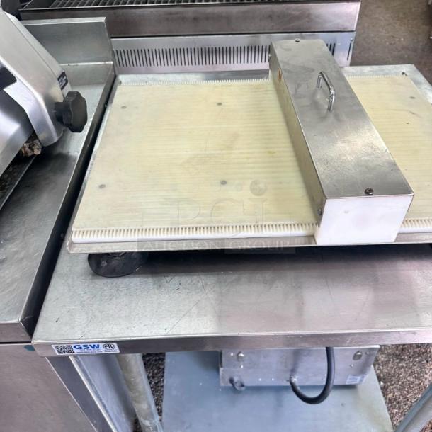 Excellent Condition Somerset SDS-130 Dough Sheeter – Tested & Working! - Image 5 of 7