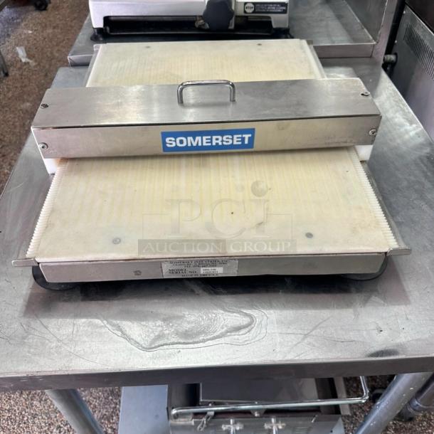 Excellent Condition Somerset SDS-130 Dough Sheeter – Tested & Working! - Image 3 of 7