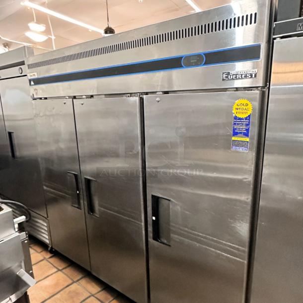 Excellent Condition Everest ESR3 Commercial Refrigerator – 110V – Tested & Working! - Image 1 of 6