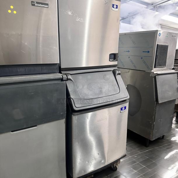 Excellent Condition Manitowoc Ice Machine & Storage Bin – Tested & Working! - Image 3 of 3