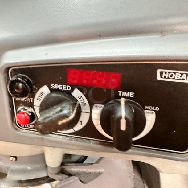 Excellent Condition Hobart HL200 Commercial Mixer – 120V – Tested & Working! - Image 6 of 8