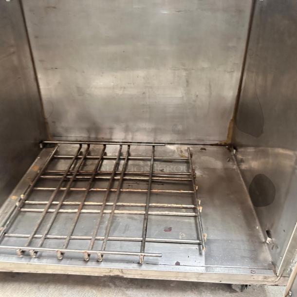 Excellent Condition Alto-Shaam 750-CTUS Hot Food Holding Cabinet – 120V – Tested & Working! - Image 5 of 7