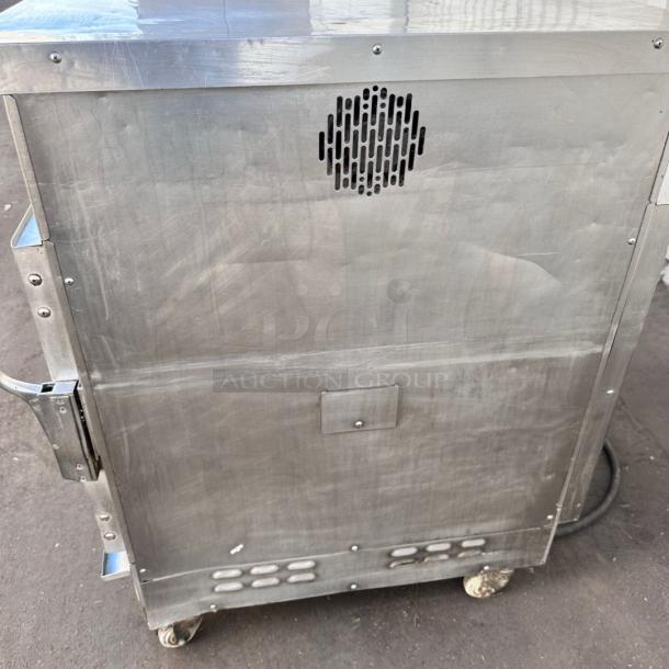 Excellent Condition Winston CVap Cook & Hold Oven – Fully Tested & Working! - Image 5 of 11