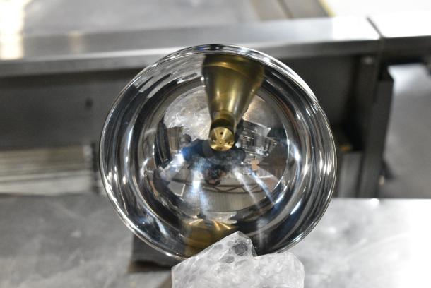 BRAND NEW SCRATCH AND DENT! Beverage-Air RC-500 Rapid Chill Countertop Mount Glass Froster - Image 4 of 6