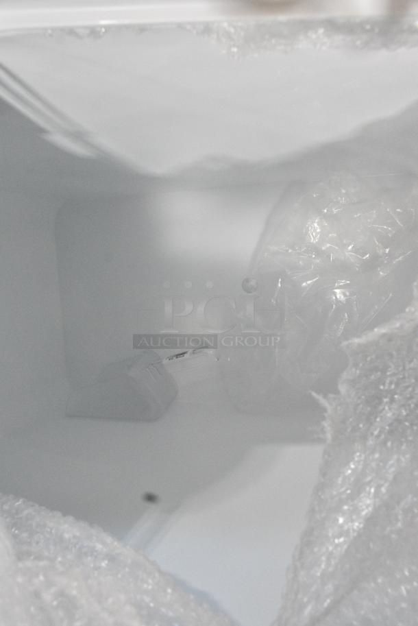 2 BRAND NEW SCRATCH AND DENT! White Poly Ingredient Bin on Commercial Casters w/ Scoop. 2 Times Your Bid! - Image 10 of 10