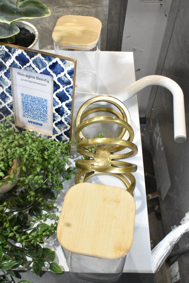 ALL ONE MONEY! Lto of Various Items Including Decorations and Fake Plants - Image 10 of 13