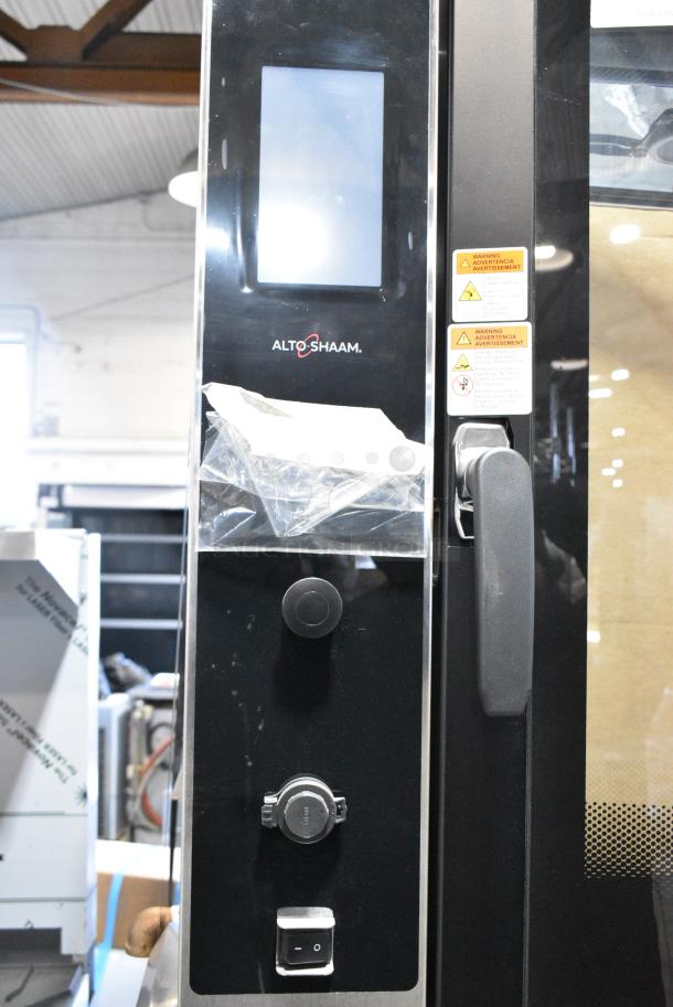 2 2022 BRAND NEW! Alto Shaam AR-7T Stainless Steel Electric Powered 7 Spit Rotisserie Cook and Hold Oven. 208 Volts, 3 Phase. 2 Times Your Bid! - Image 6 of 9