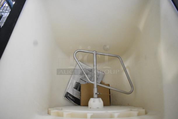 BRAND NEW! 2024 Avantco 194HBN12022 Stainless Steel Commercial 22" Wide Hotel Ice Dispenser 120 lb. Capacity. 115 Volts, 1 Phase. - Image 4 of 6