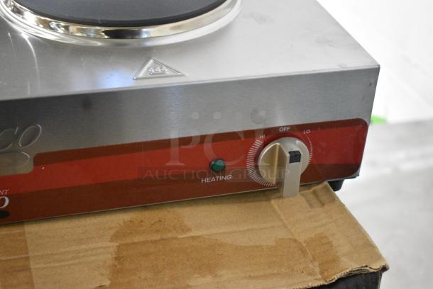 BRAND NEW SCRATCH AND DENT! Avantco 177EB202SBSA Double Burner Solid Top Stainless Steel Portable Electric Side-by-Side Hot Plate. 120 Volts, 1 Phase. - Image 4 of 9