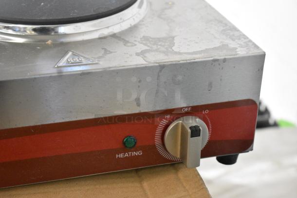 BRAND NEW SCRATCH AND DENT! Avantco 177EB202SBSA Double Burner Solid Top Stainless Steel Portable Electric Side-by-Side Hot Plate. 120 Volts, 1 Phase. - Image 4 of 7