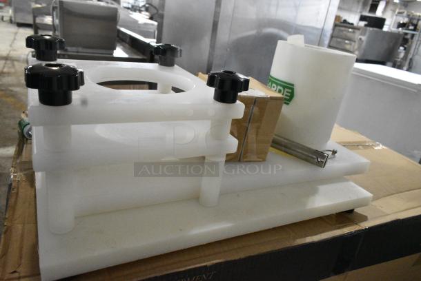 BRAND NEW SCRATCH AND DENT! Garde XL 2" x 3/4" Slider / Burger Press - 1000 Sliders/Hour - Image 3 of 6