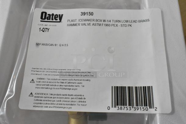 6 BRAND NEW SCRATCH AND DENT! Oatey 39150 Square Expansion PEX Ice Maker Outlet Box w/ Water Hammer Arrestor. 6 Times Your Bid! - Image 5 of 5