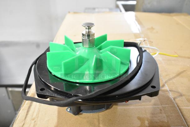 BRAND NEW SCRATCH AND DENT! 2024-5-21 Motor. - Image 1 of 5