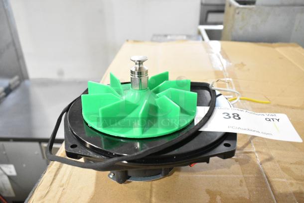 BRAND NEW SCRATCH AND DENT! 2024-5-21 Motor. - Image 2 of 5