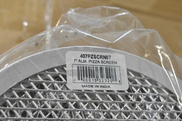 8 BRAND NEW SCRATCH AND DENT! Boxes of 12 Choice 407PZSCRN07 7" Aluminum Pizza Screen. 8 Times Your Bid! - Image 3 of 4