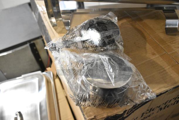 BRAND NEW SCRATCH AND DENT! Stainless Steel Chafer w/ Drop In - Image 4 of 6