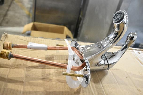 BRAND NEW SCRATCH AND DENT! Box of 2 Delta Faucet 501LF-HGMHDF Single Lever Deck Mount Lavatory Faucet with Vandal-Resistant Lever Handle and 0.5 GPM Aerator - Image 5 of 8