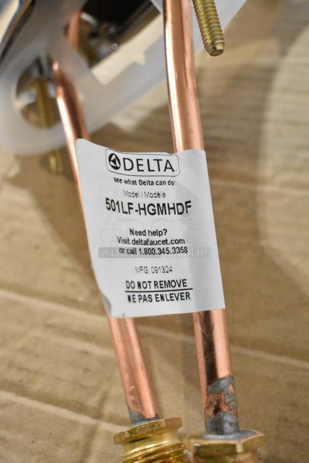 BRAND NEW SCRATCH AND DENT! Box of 2 Delta Faucet 501LF-HGMHDF Single Lever Deck Mount Lavatory Faucet with Vandal-Resistant Lever Handle and 0.5 GPM Aerator - Image 7 of 8