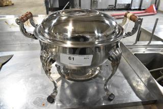 BRAND NEW SCRATCH AND DENT! Stainless Steel Round Chafer w/ Drop In and Lid