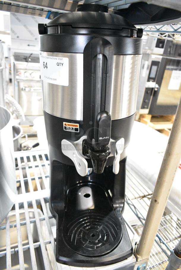 BRAND NEW SCRATCH AND DENT! 2024 Bunn 44000.0200 TF 1 Gallon Stainless Steel ThermoFresh Server with Mechanical Sight Gauge and Base - Image 2 of 7