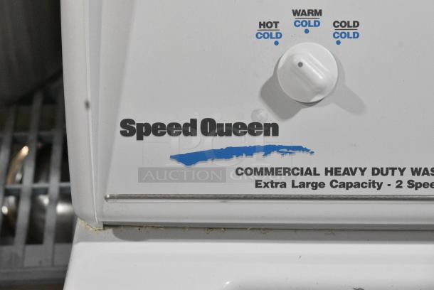 BRAND NEW SCRATCH AND DENT! Speed Queen Alliance LWN432SP115TW01 TV2000WN 3.22 cu. ft. 27" Top Load Commercial Washer - Free Use. 120 Volts, 1 Phase. - Image 2 of 5